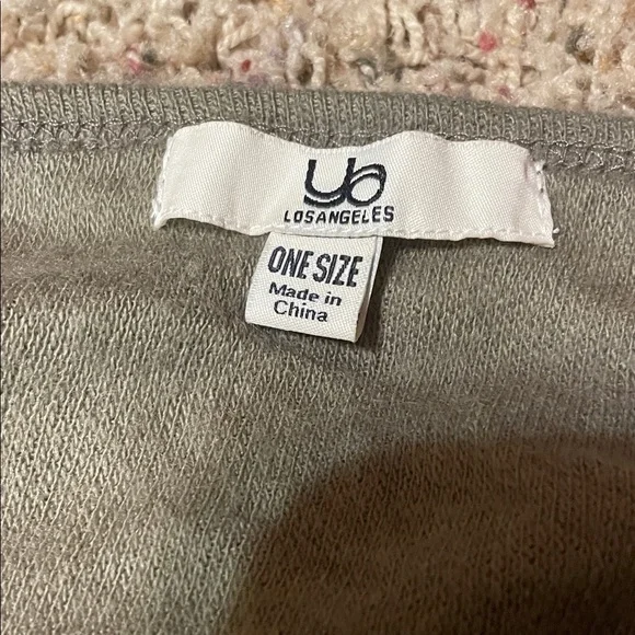 Elegant Fringe Women's Poncho in Olive - Picture 2 of 4